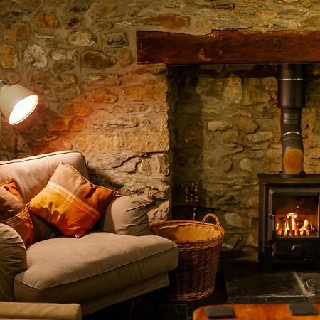 St Davids Hideaway With Roll-Top Bath & Log Burner Exterior foto