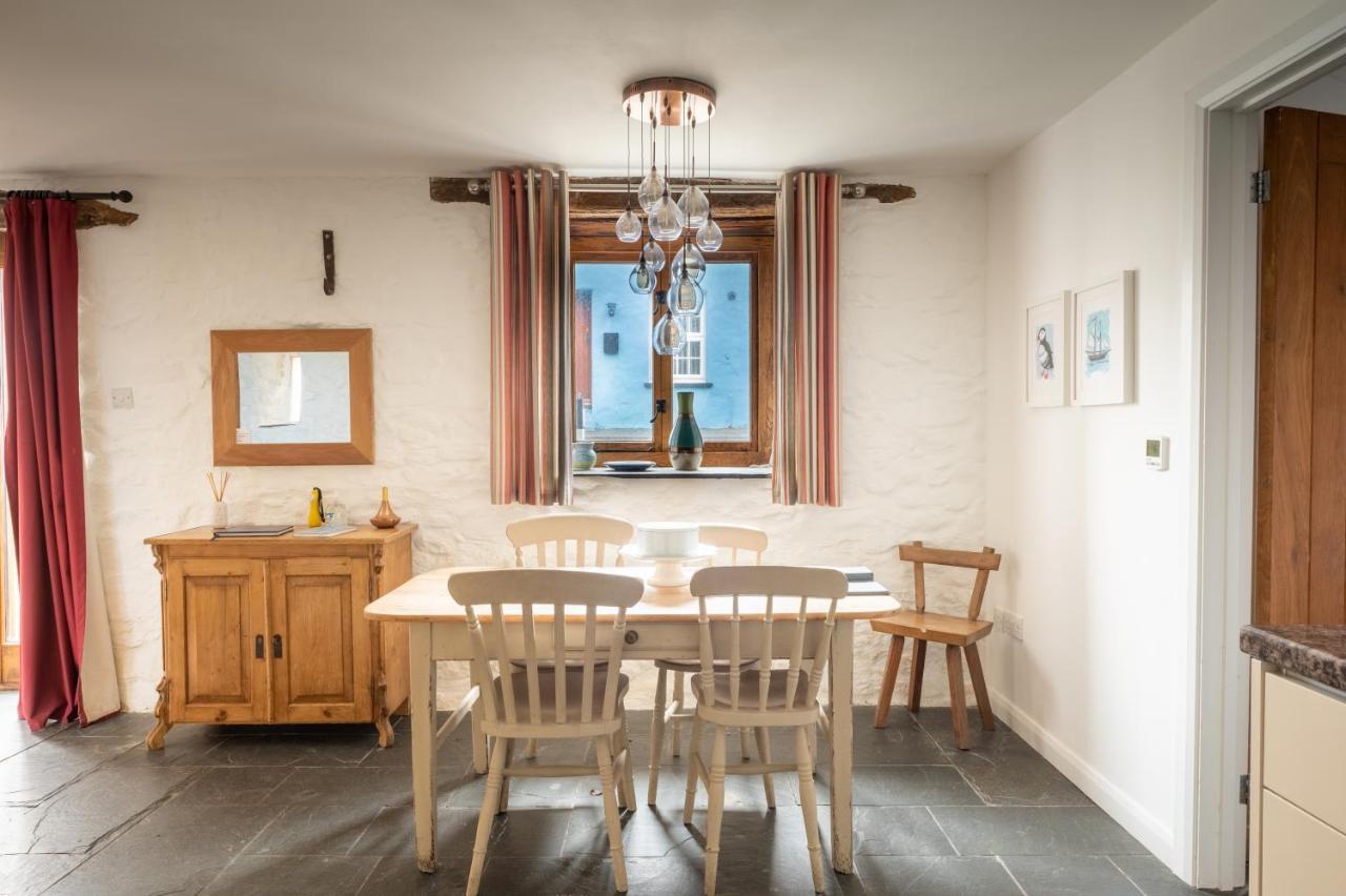 St Davids Hideaway With Roll-Top Bath & Log Burner Exterior foto